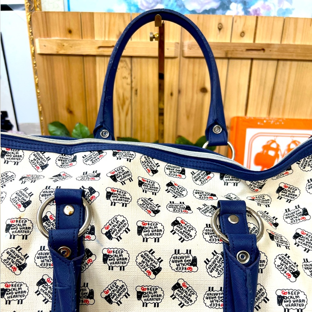 💜Lancetti Travel Bag - Picture 4 of 10